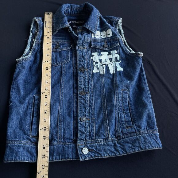 Rocawear Jean Vest Mens Medium Cotton Y2K Raw Hem Button Up Denim Logo - Picture 14 of 15